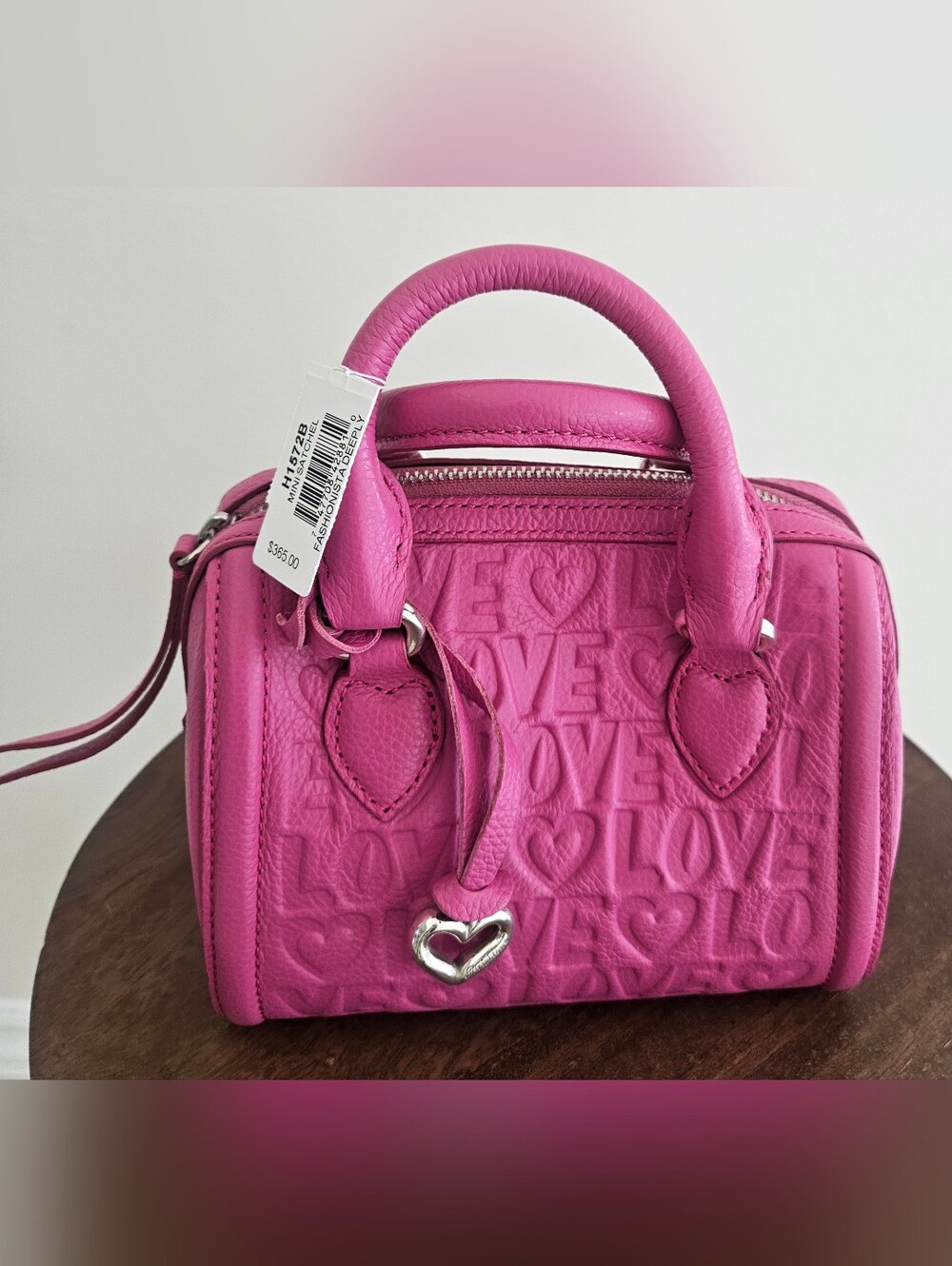 Fashionista

Deeply In Love Mini Satchel